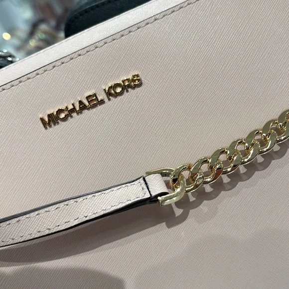 Michael Kors Jet Set Item Large East West Zip Crossbody Leather Powder Blush - Picture 3 of 16